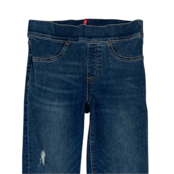 Spanx Distressed Skinny Jeans with Raw Hem Size Small Pull On - Picture 6 of 11